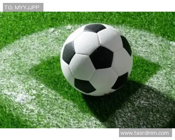 足球明星乔维的职业生涯与成就全面解析与个人成长历程回顾 足球明星乔维的职业生涯与成就全面解析与个人成长历程回顾