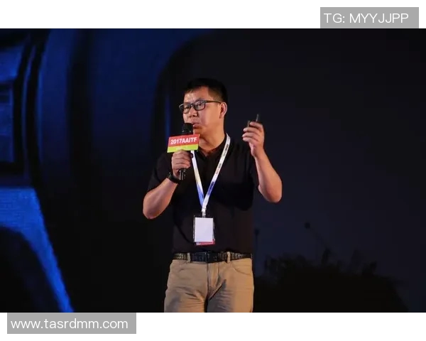 足球明星王振兴的成长历程与职业生涯全景解析 足球明星王振兴的成长历程与职业生涯全景解析