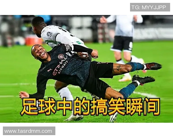 中国足球的幽默瞬间：调侃与自嘲交织的精彩图片合集