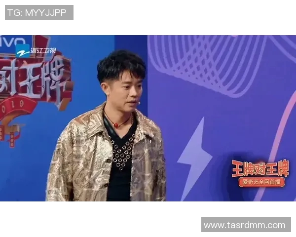 张艺杰与足球明星的精彩邂逅视频揭示了他们的友谊与运动激情
